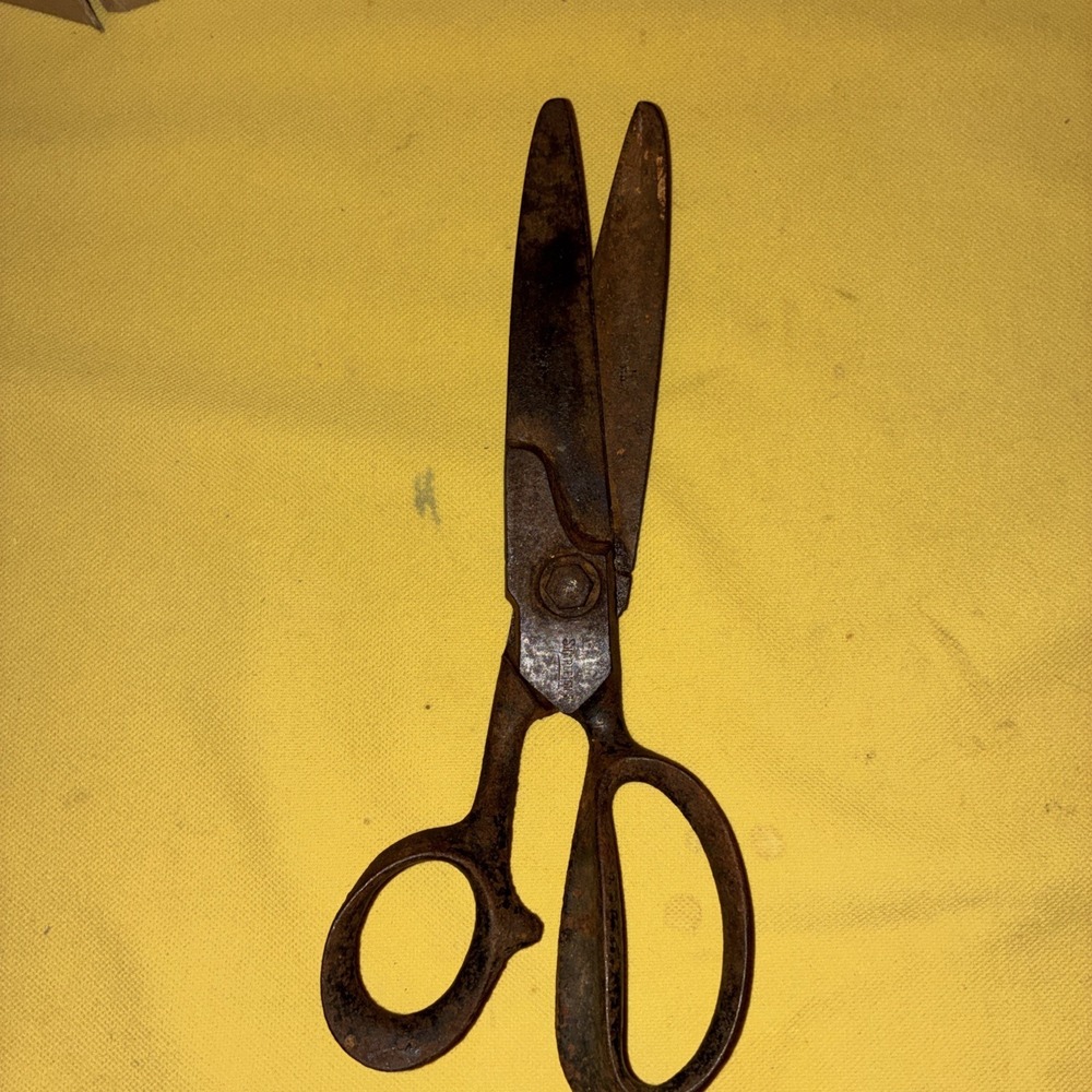 Antique 1900's Shapleigh's Heavy Large Tailor's Shears Scissors Vintage